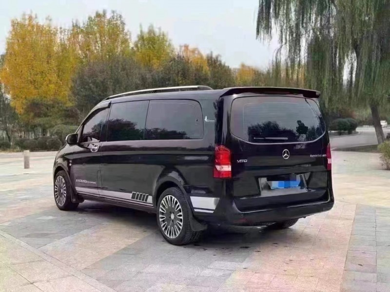 菏泽18年奔驰威霆8