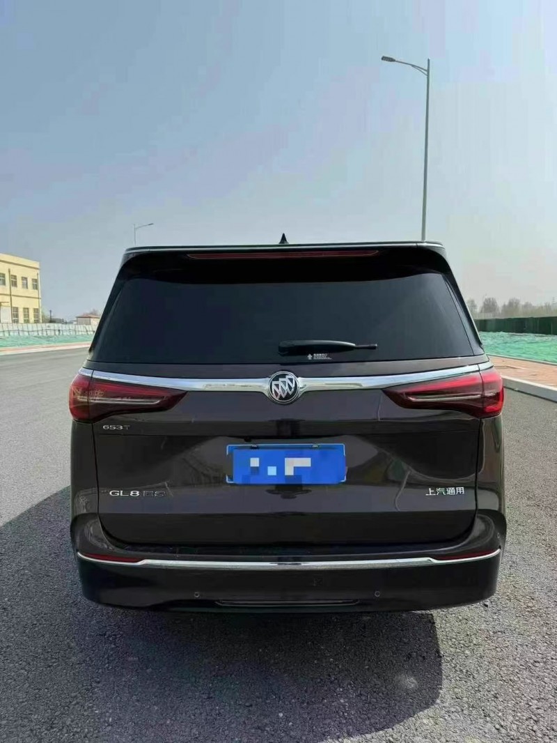 青岛22年别克GL89