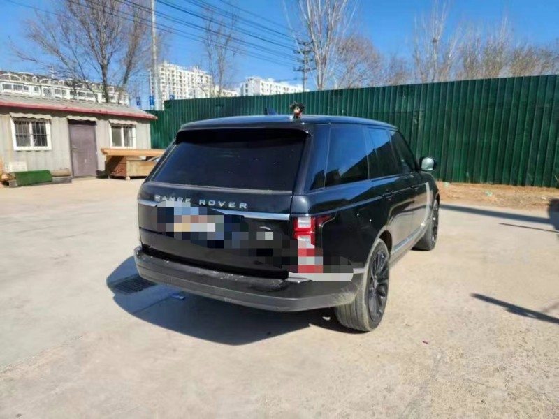 济宁18年路虎揽胜行政7