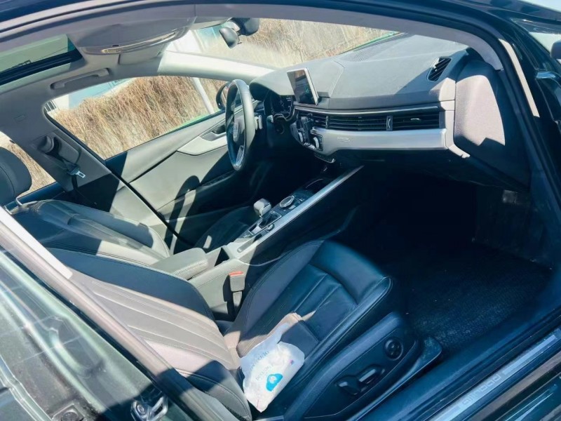 青岛19年奥迪A4L4