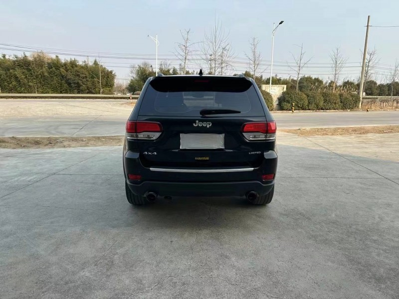 徐州21年Jeep大切諾基9