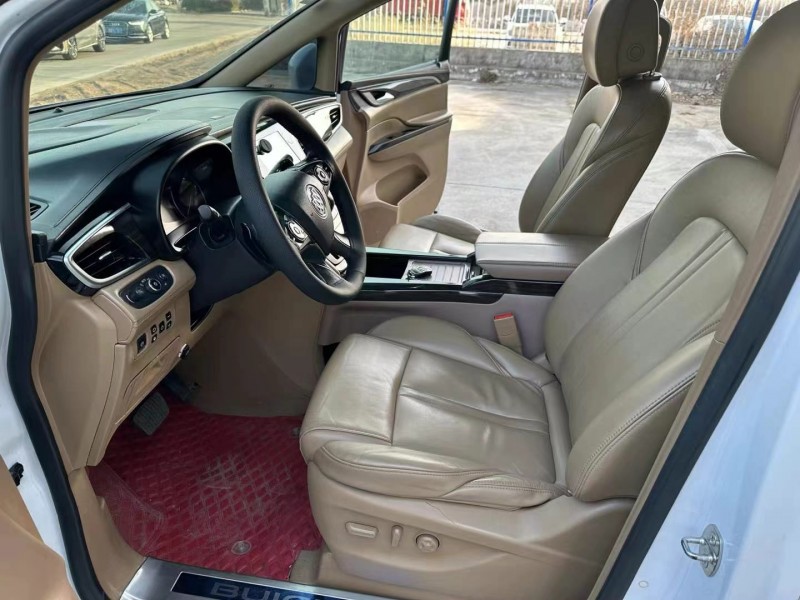 徐州18年别克GL84