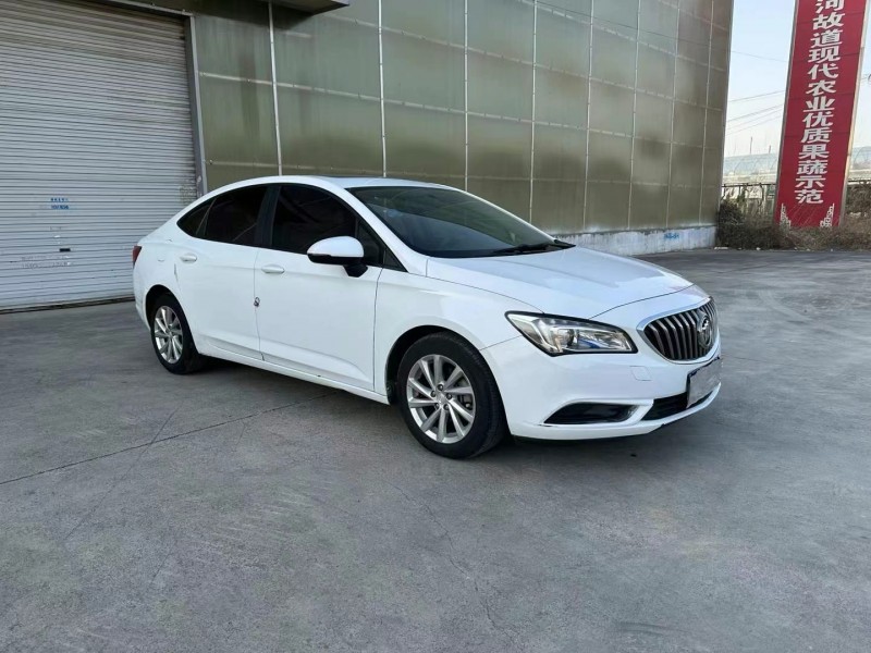 徐州17年别克威朗2