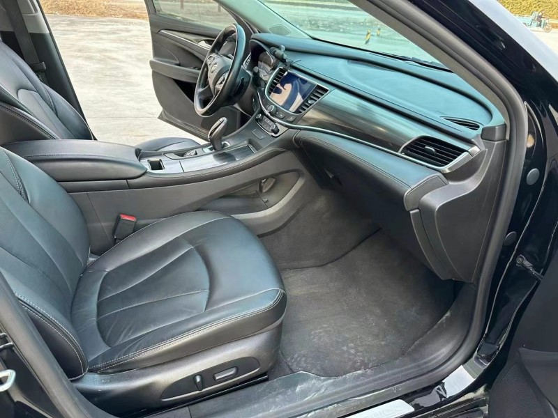 徐州22年别克君越6