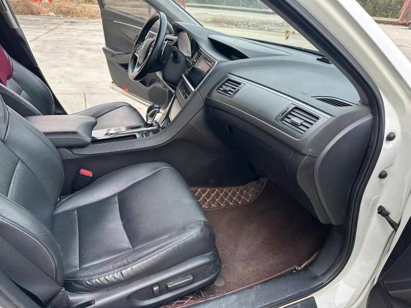 徐州17年本田思铂睿6