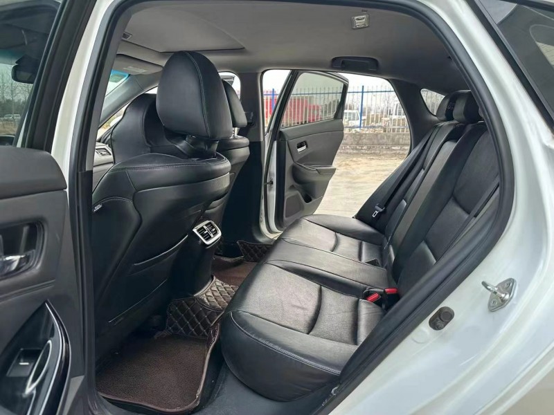 徐州17年本田思铂睿7