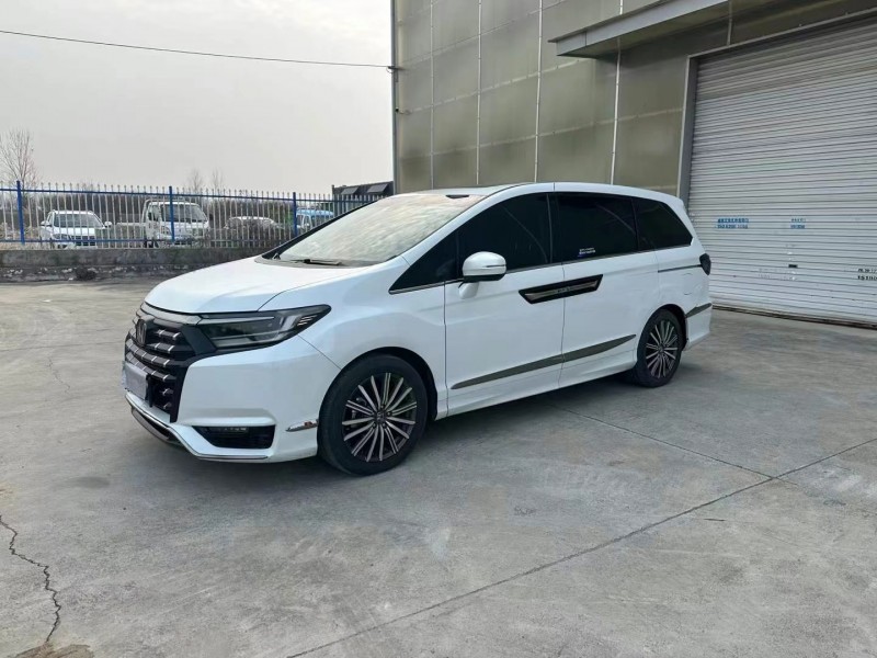 徐州22年本田艾力绅3