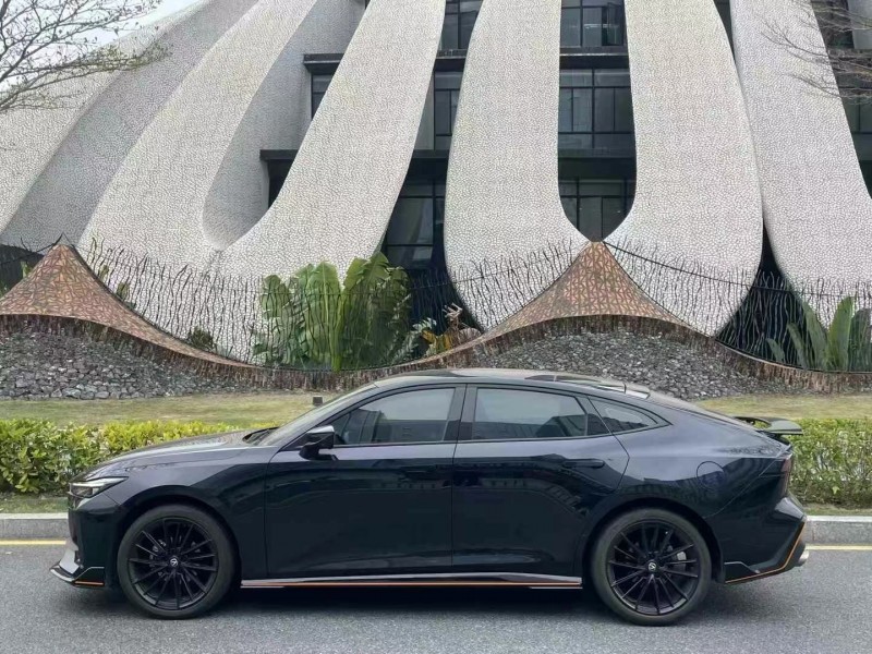 深圳23年长安汽车UNI7