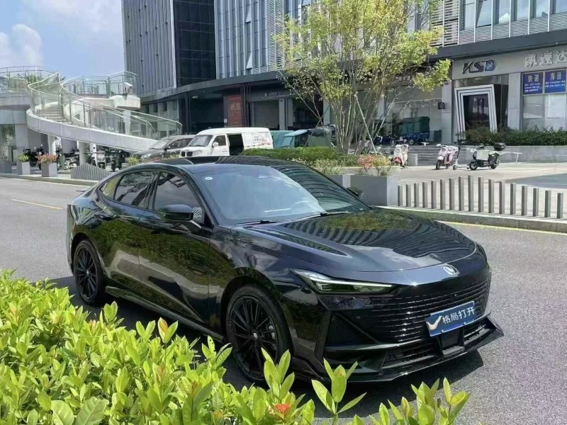 深圳23年長安汽車UNI2