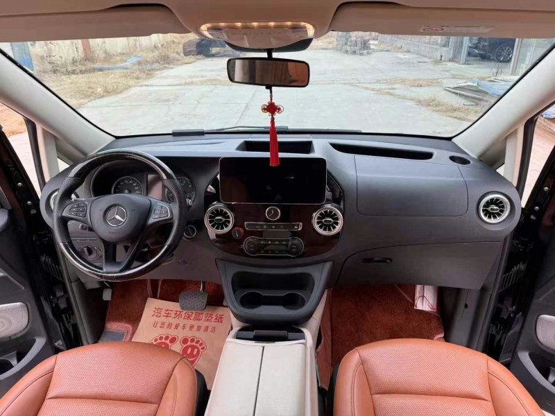 徐州23年奔驰威霆5