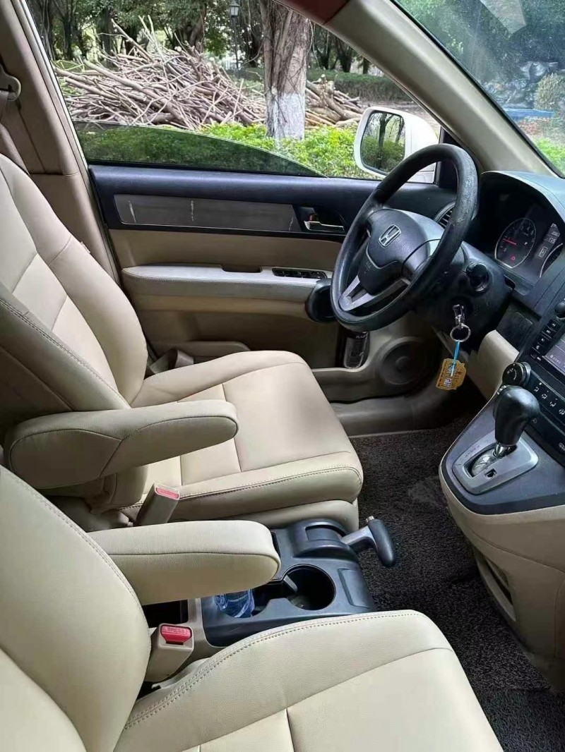 广州11年本田CRV8
