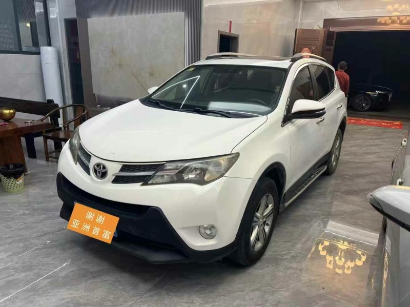 广州15年丰田RAV4荣放1