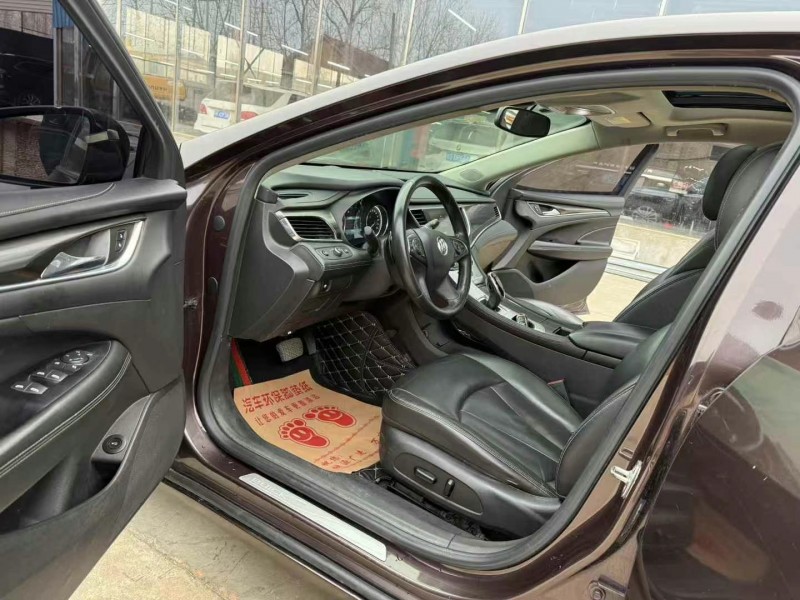 徐州17年别克君越4