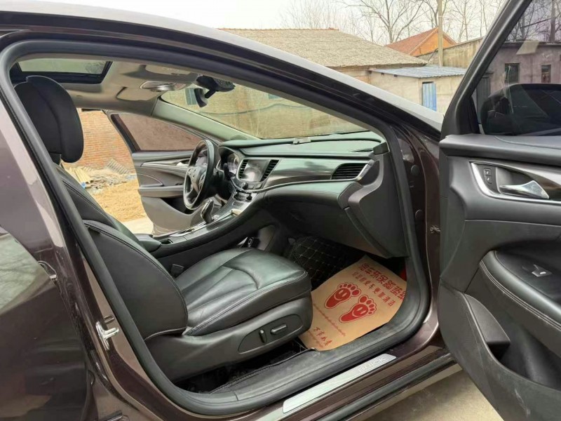 徐州17年别克君越6