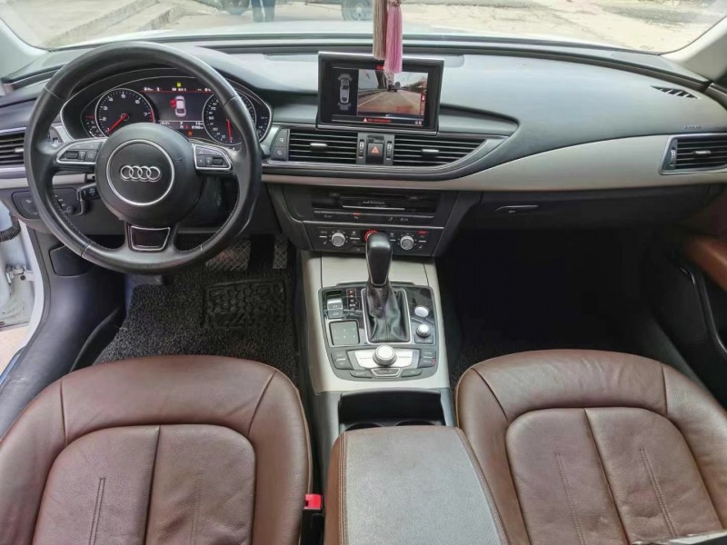 济宁17年奥迪A7L6