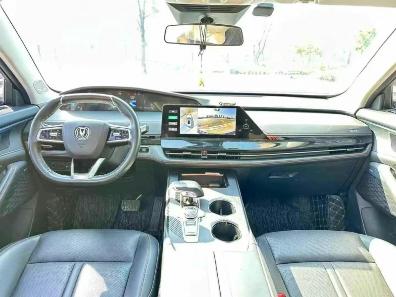 廣州20年凱迪拉克XT68