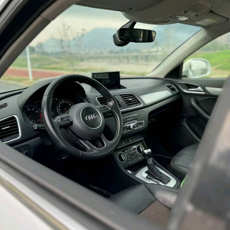 东莞18年奥迪Q36