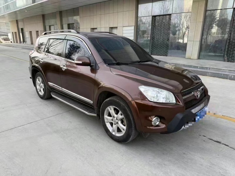 安慶12年豐田RAV42