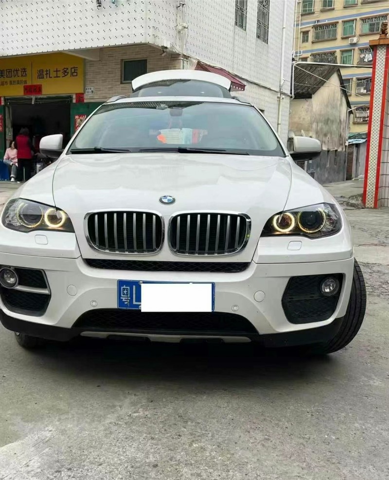 广州13年宝马X61