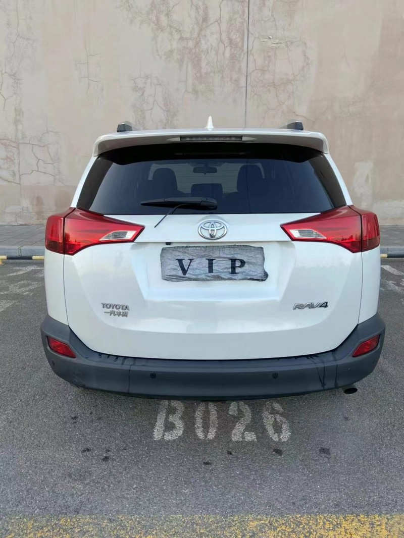 營口15年豐田RAV4榮放8