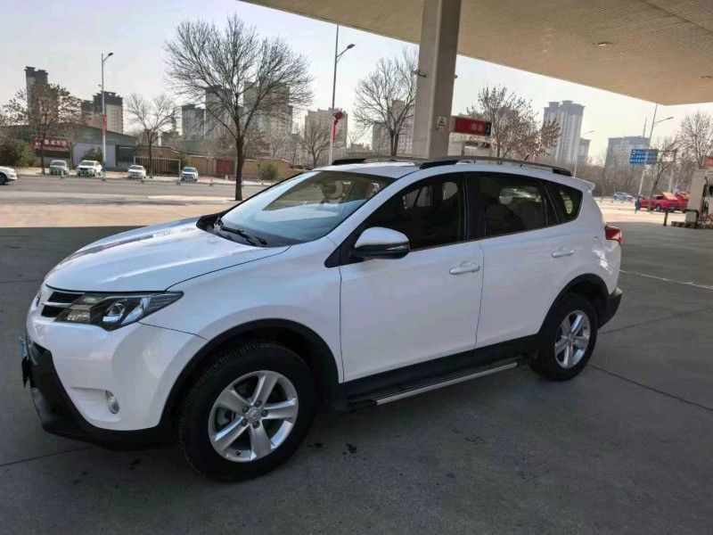 石家莊13年豐田RAV42