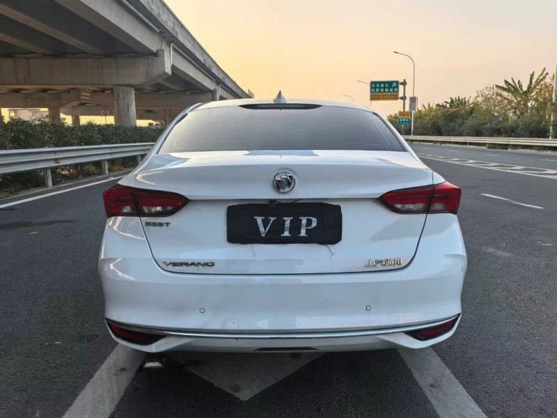 广州21年别克威朗5