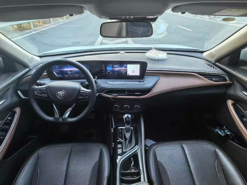 广州21年别克威朗9