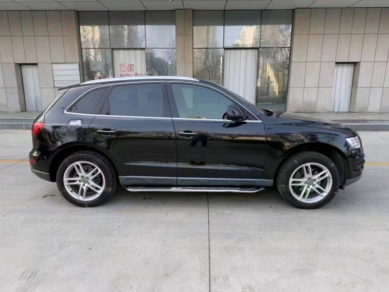 济宁18年奥迪Q58