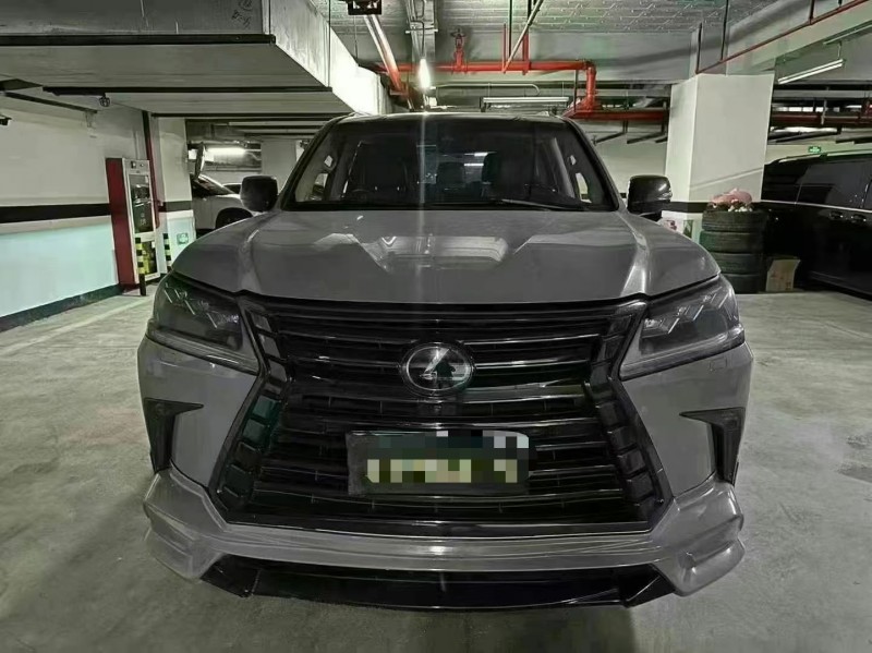 广州18年雷克萨斯LX1
