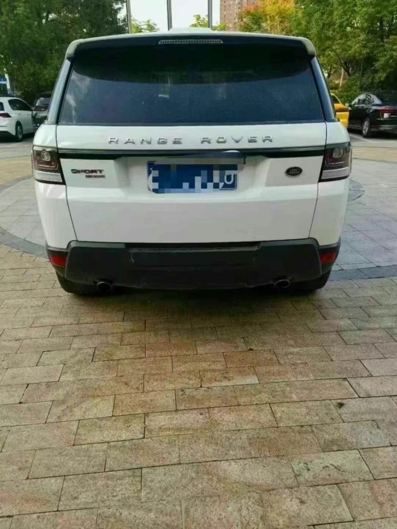 徐州15年路虎揽胜运动9