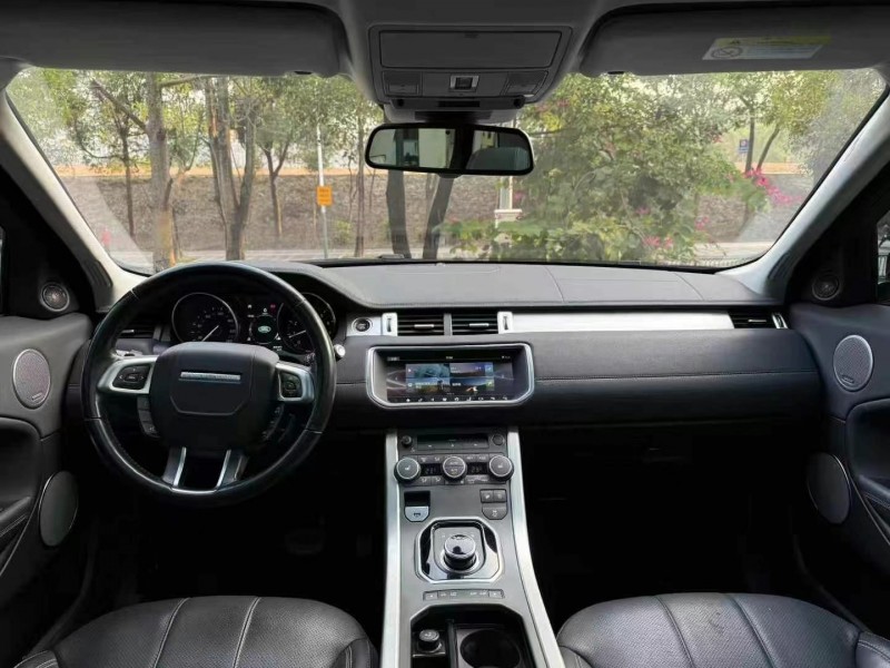 东莞18年路虎极光5