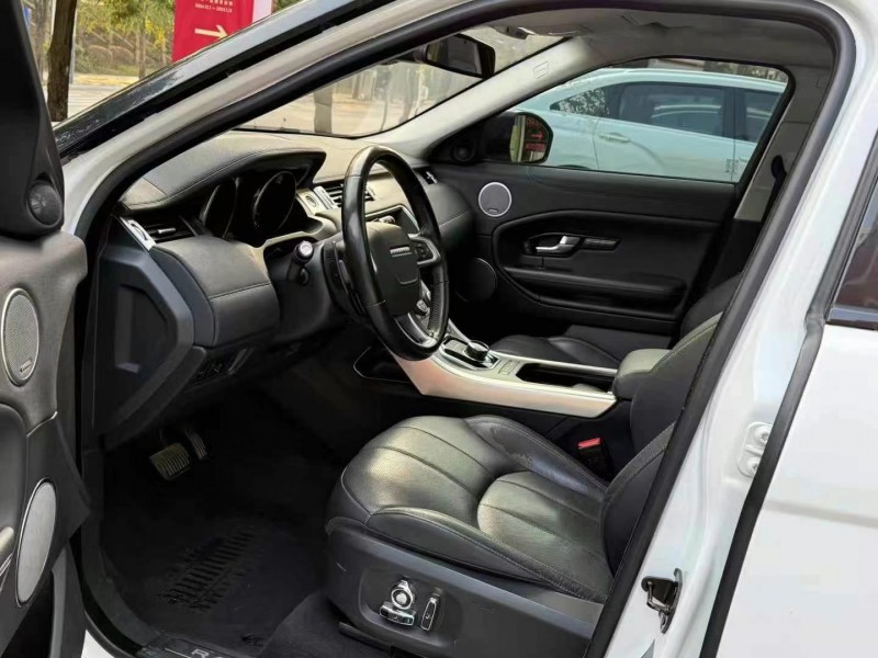 东莞18年路虎极光6