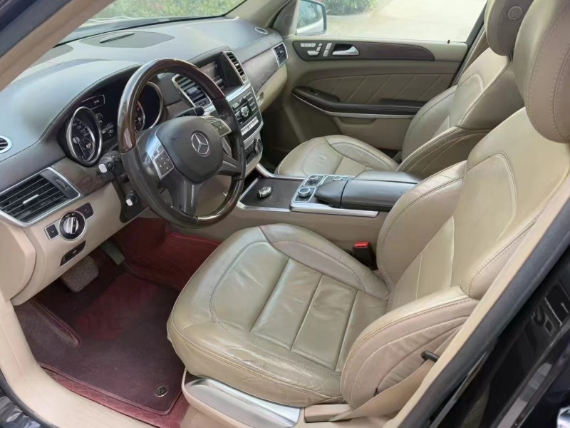 济宁14年奔驰GL4