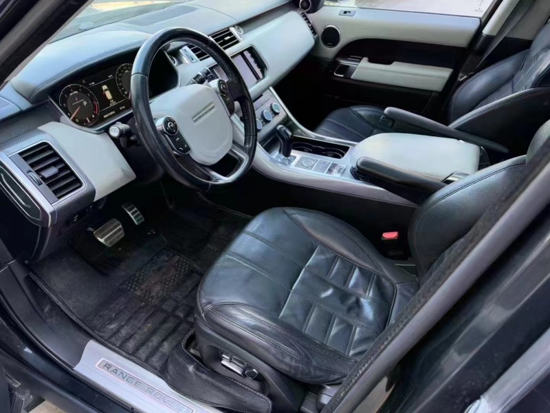 济宁14年路虎揽胜运动5