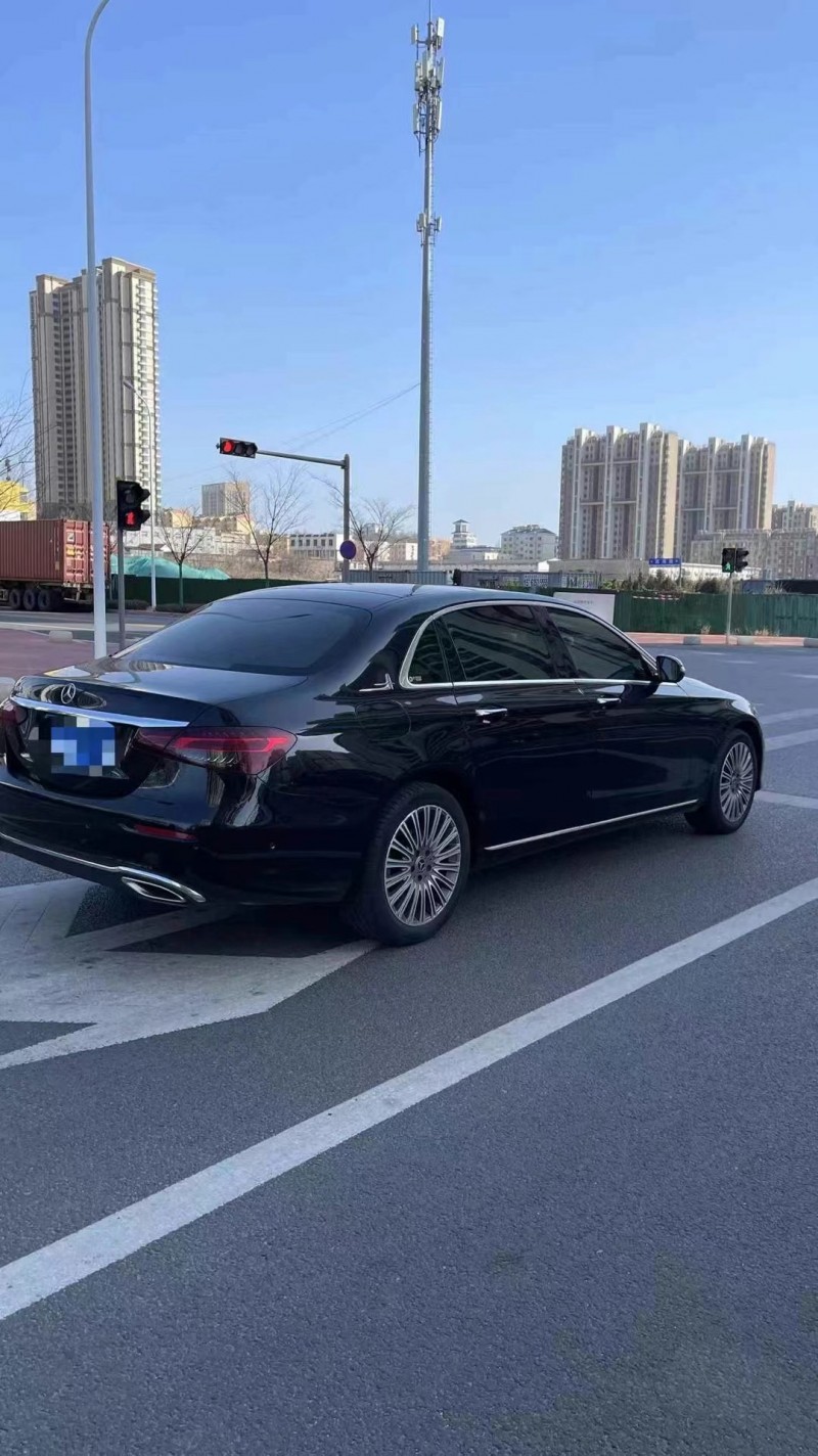 济宁21年奔驰E6