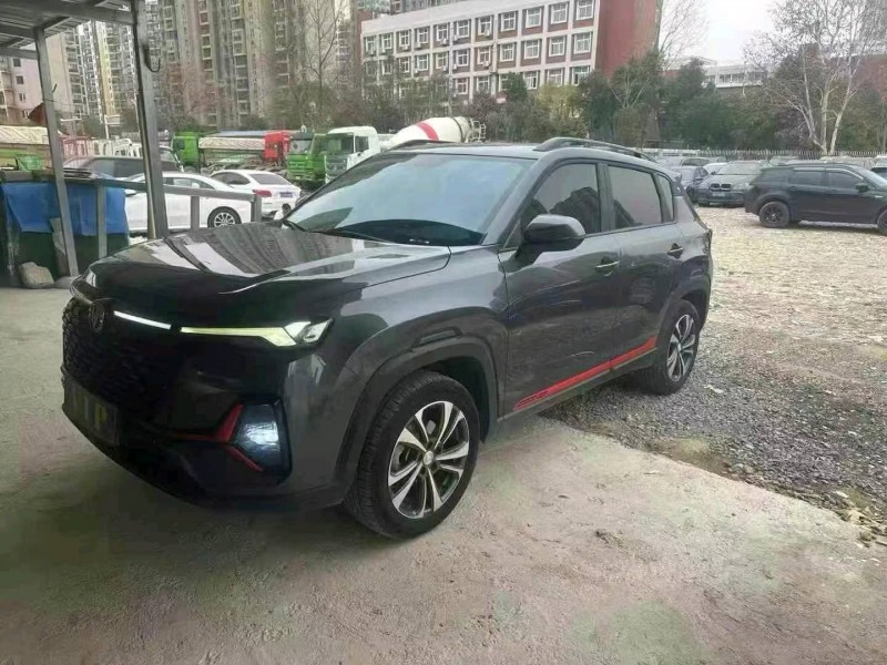 十堰22年長安汽車CS353