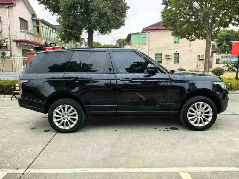 徐州17年路虎揽胜行政7