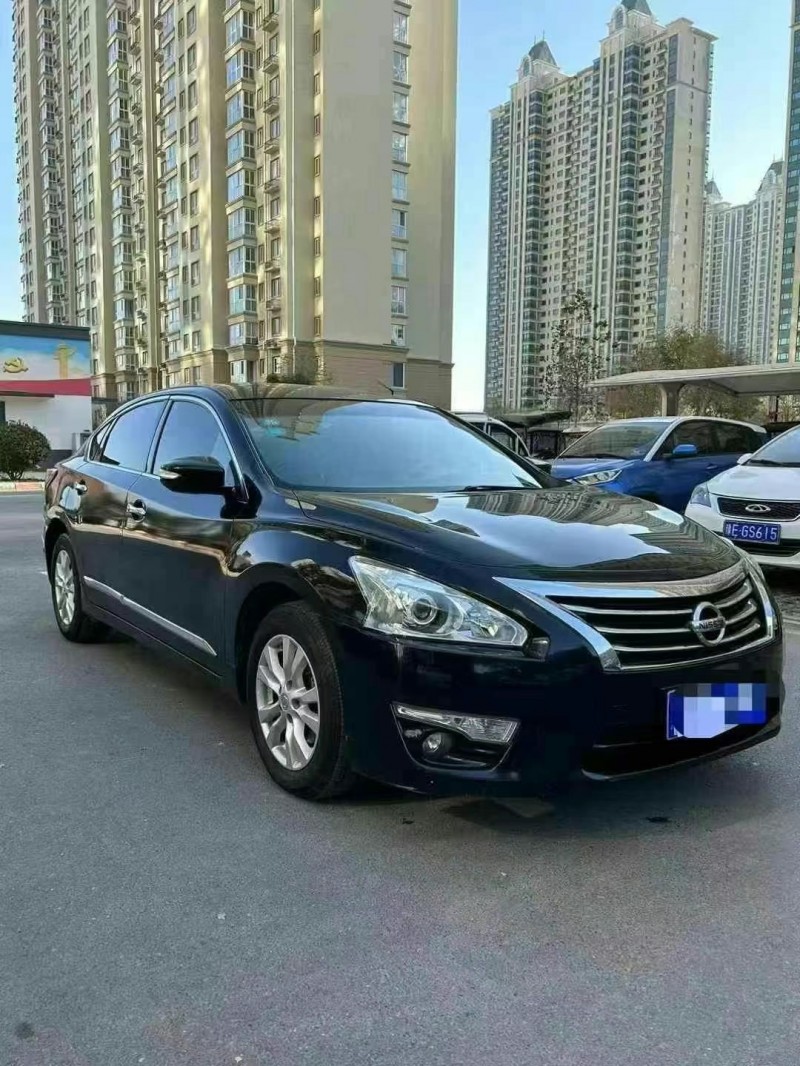 安陽15年日產天籟3