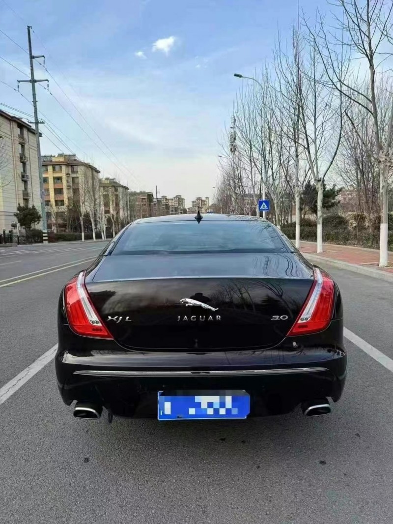 煙臺13年捷豹XJL9