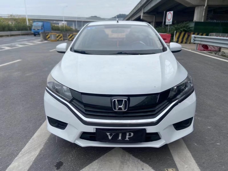 广州17年本田哥瑞1