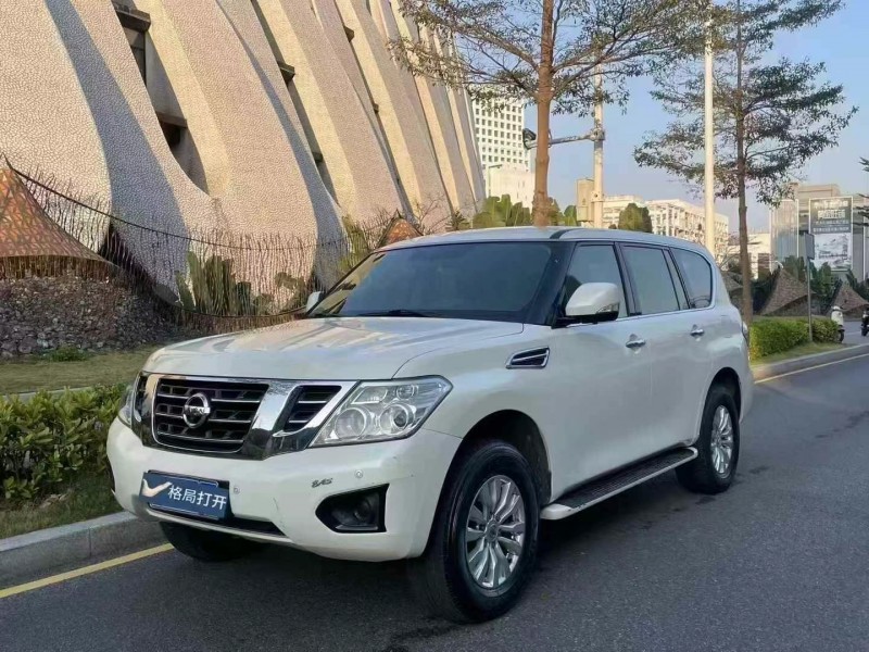 深圳19年日產途樂3