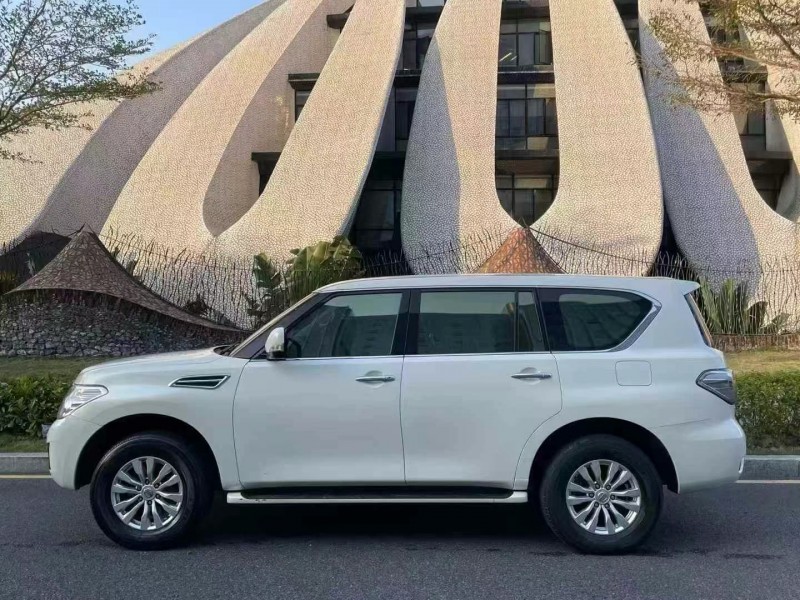 深圳19年日產途樂7