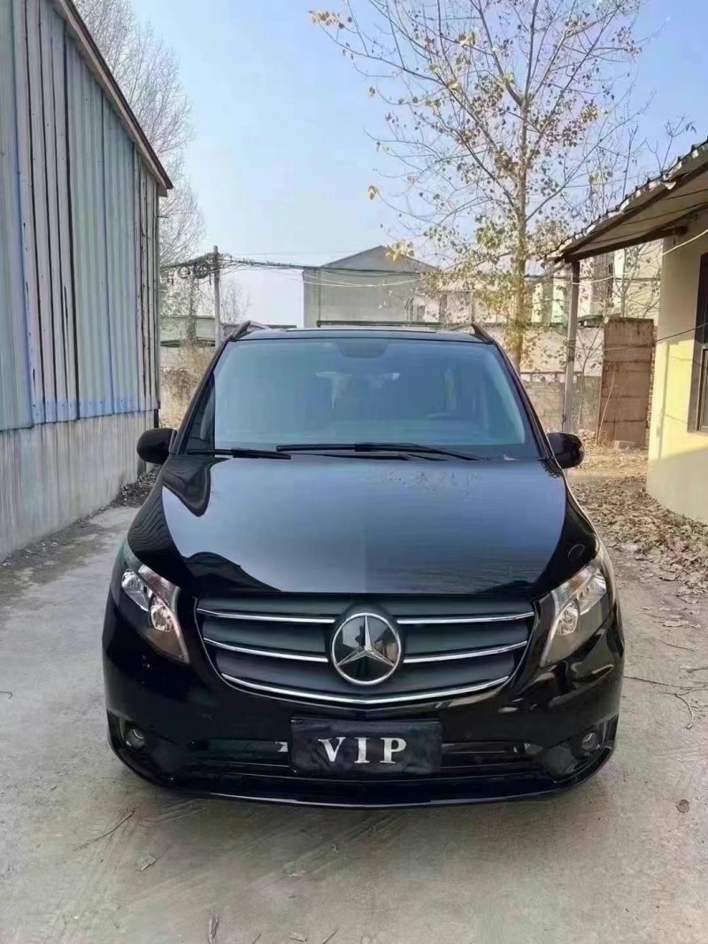 菏泽21年奔驰威霆1