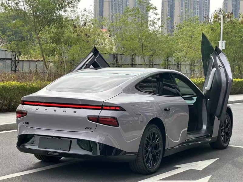 東莞25年小鵬汽車p77