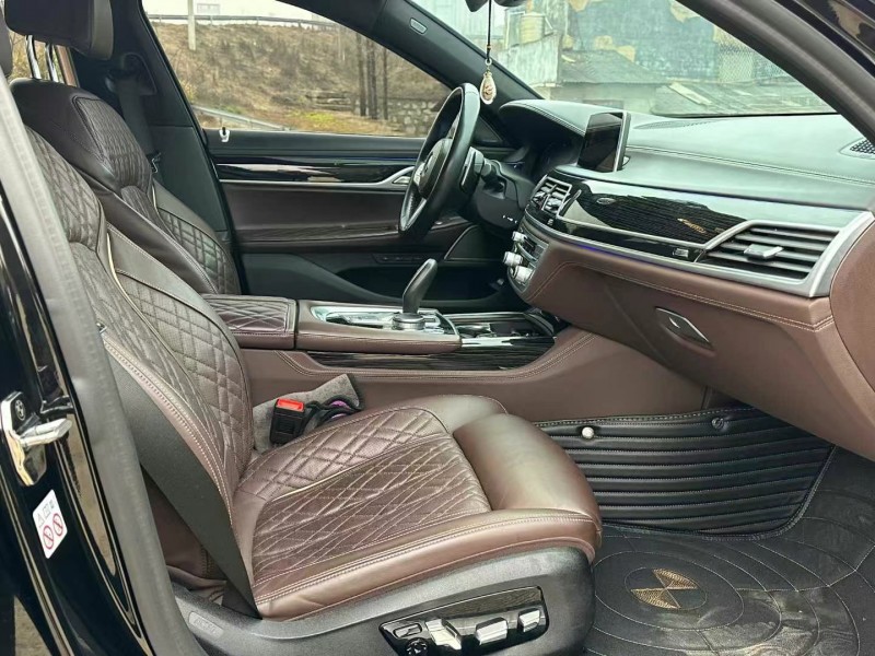 邵阳20年宝马7系5