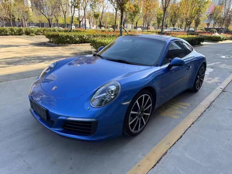 济宁17年保时捷9113