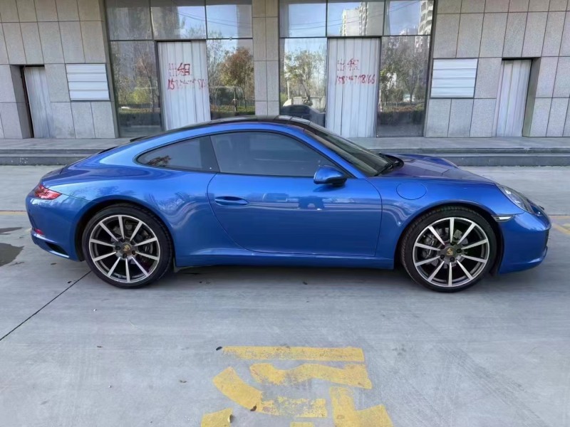 济宁17年保时捷9117