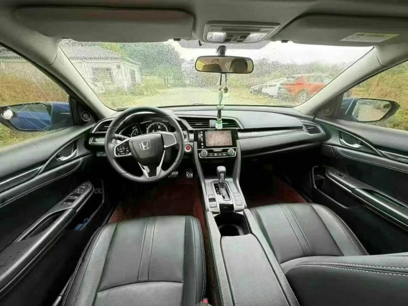 广州21年本田思域7