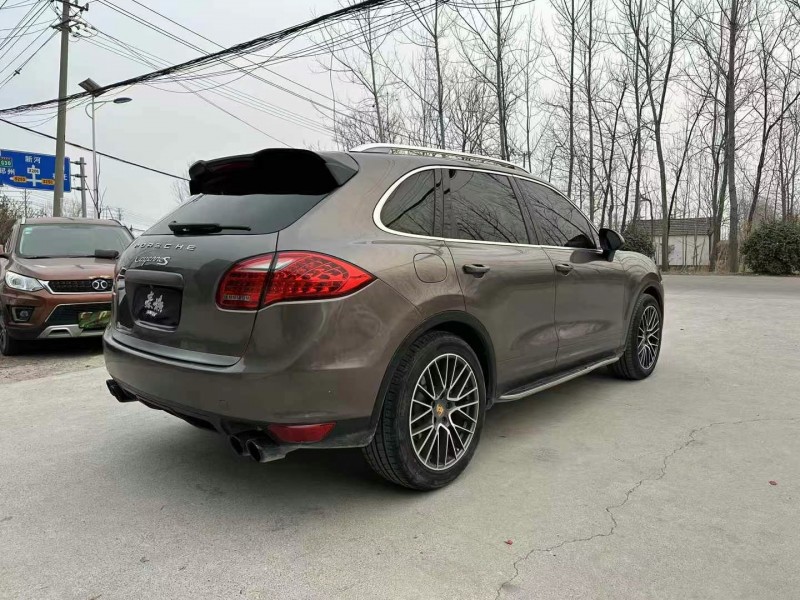徐州14年保时捷卡宴8