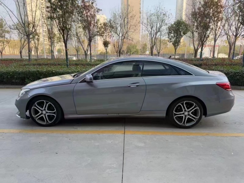 济宁16年奔驰E7